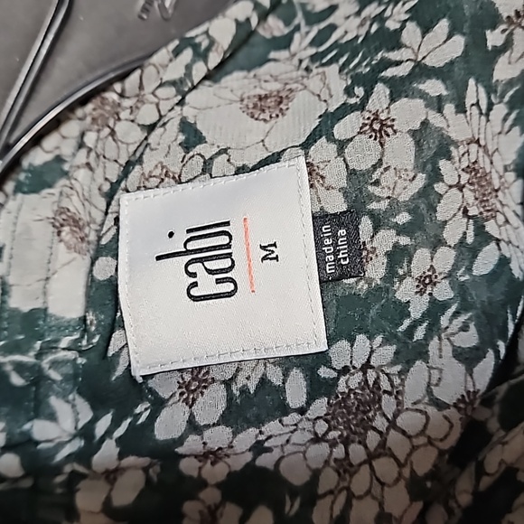 Cabi Floral Pheasant Boho Top - Picture 8 of 9